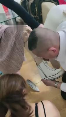 【晨晨】到狗狗家里玩她老婆 bf6142