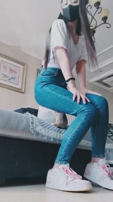 【猫神大人】诱惑闺蜜男友坐脸喂食 bf6155