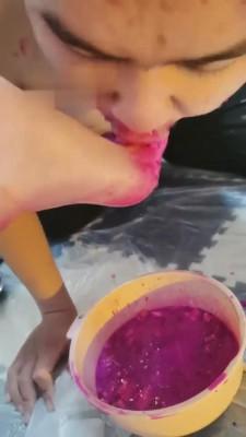 【木秋S】足喂食/混合圣水丝袜塞嘴强制吞咽 bf6126