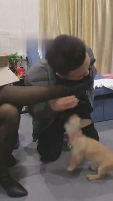 【滔滔】按摩店第一次开发四个素人舔鞋 bf6114