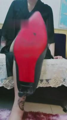 【玥华S】踩/鞭/踢-性感黑靴死亡虐待 bf6060