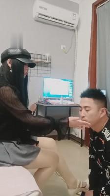 【刘二狗】暴力耳光踢裆专场 bf6091