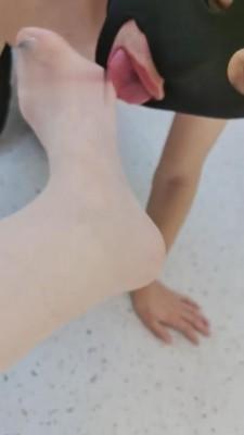 【木秋夜深了】舔鞋/恋足恋鞋的礼物 bf6077