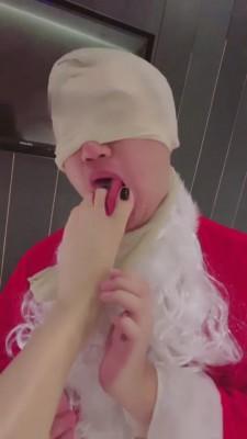 【虞姬】圣诞女郎调教圣诞老人 bf6024