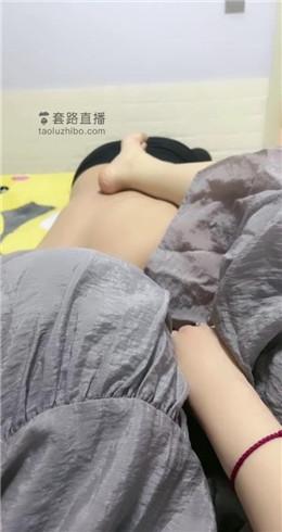 【逗逗】麻麻喝醉了给麻麻口蛇直接尿到嘴里JS21122