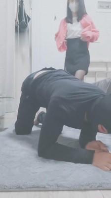 【灵竹】调教我脚下的恋足狗 bf6008