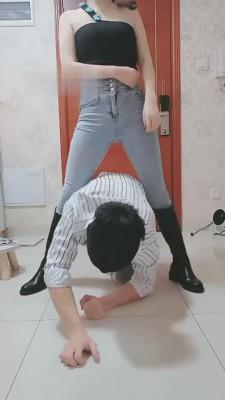 【新人玉姬】重度踩踏皮鞭场 bf5930