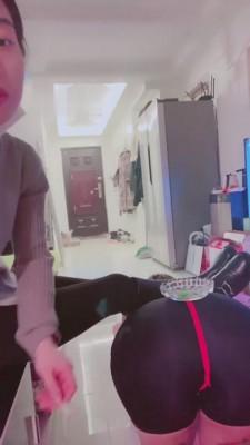 【俞月】推荐-凌辱骚母狗 bf6015