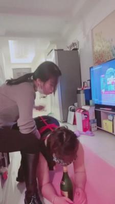 【俞月】推荐-凌辱骚母狗 bf6015