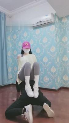 【汐雯】健身女神重度踢踹学员 bf5934