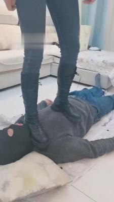 【如意】模特女神短靴黑丝诱惑调狗 bf5883