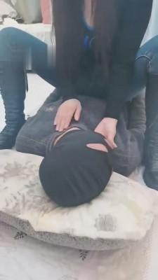 【夕微】御姐模特全体重跳踩/耳光 bf5885