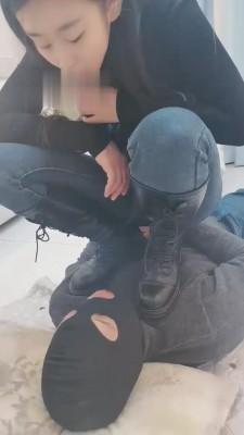 【夕微】御姐模特全体重跳踩/耳光 bf5885