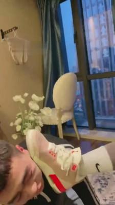 【琳琳】剧情-猥琐男电梯猥琐被反杀 bf5876