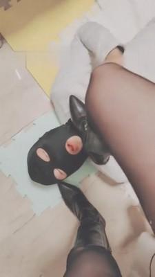 【灵竹】长筒皮靴下犯贱的狗 bf5862