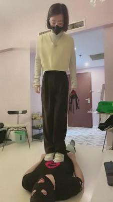 【Q月S】运动女神全体重踩踏/骑马 bf5847