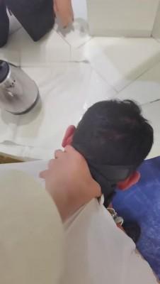 【药神】摄影师再三骚扰的下场 bf10094