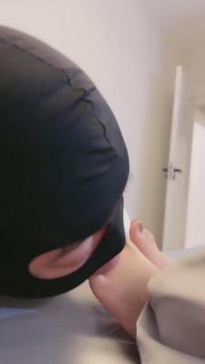 【樱桃大大】伺候网红萝莉起床 bf10088