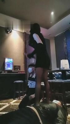 【星期六】素人陪酒小妹KTV首调双奴 bf9090