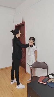 【北京冷大人】推荐-教导主任与女学生 bf9048