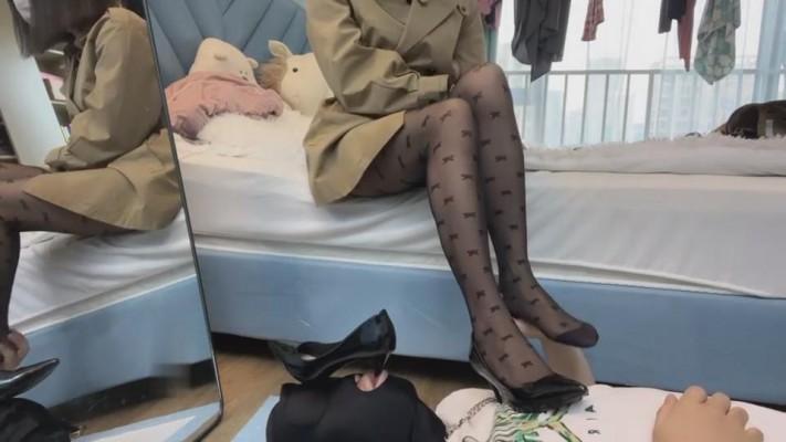 【雪主】黑丝美腿蹂躏脚垫 bf10007