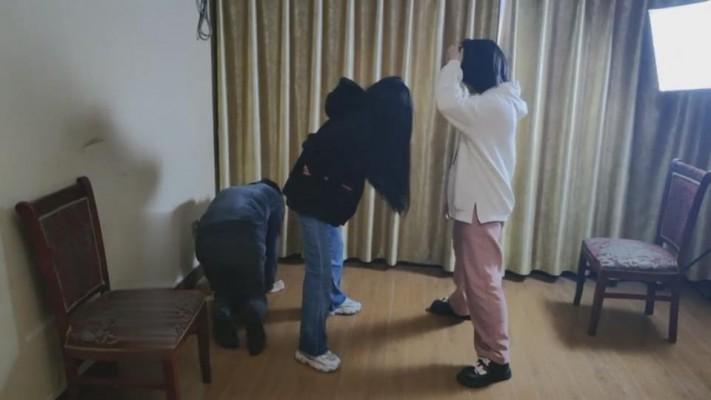 【最抗揍M】两素人小姐姐围殴狗废物 bf8972