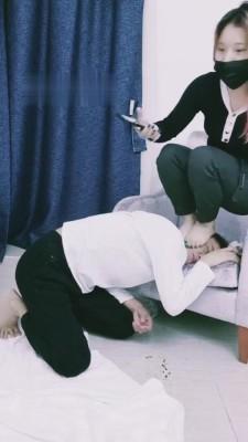 【佛山佛果】重度踩踏/喂食/踩脸/窒息/耳光 bf10277