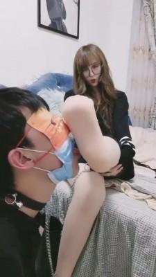 【宝儿】奶狗跪求舔皮靴原味丝足 bf10299