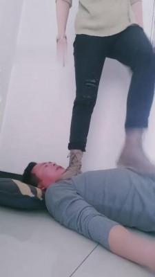 【小贱MT】美容院技师的脚下狗奴 bf10364