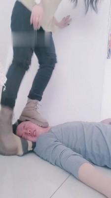 【小贱MT】美容院技师的脚下狗奴 bf10364