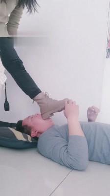 【小贱MT】美容院技师的脚下狗奴 bf10364