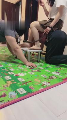 【麒麟女皇】兄弟两跪继母脚下犯贱 bf10412