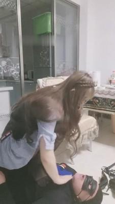 【宝儿】浓痰口水耳光贱狗来讨打【完整版】 bf10420