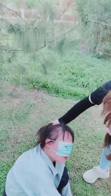 【梦幻大大】和闺蜜公园虐母狗 bf10413