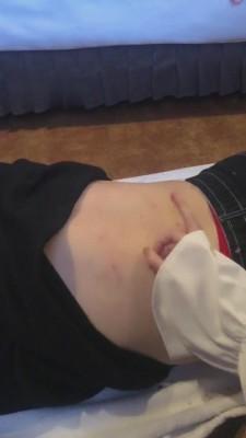 【77S】脚喂食/滴蜡/鞭打 bf10411