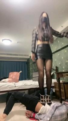 【仙女殿下】皮靴小白鞋耳光踢裆踹脸 bf10443