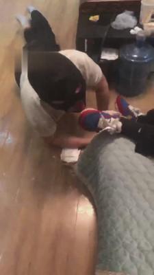 【训狗王】4s咀嚼食物赏赐贱狗 bf10493