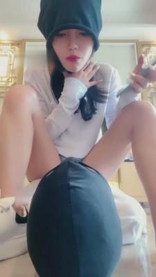 【甜依】双s体重跳踩/耳光/裸足/腿绞 bf10510