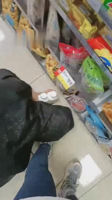 【仙飒】户外玩狗子带着去超市买东西 bf10613