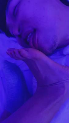 【莫妮卡】原味脚狗伺候 bf10595