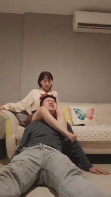 【重庆男神】恋足专场/耳光踩踏舔脚 bf10601