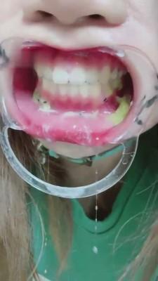 【美离子】超美母狗呕吐物专场【完整版】 bf10701