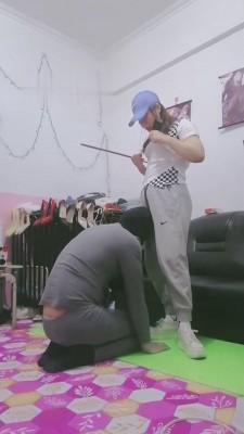 【雪主】夜跑后脏鞋臭袜辱狗 bf10691