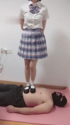 【7柒薇薇】跟踪学妹的狗终于逮到了 bf5109