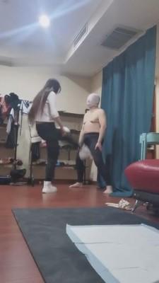 【领主老大】踢踹恋足专场 bf5106