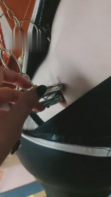 【东营天香百合】下班后虐待囚禁家中的狗 bf5103