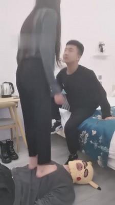【与精神小妹的那些事】首次尝试情侣主羞辱虐待 bf5522