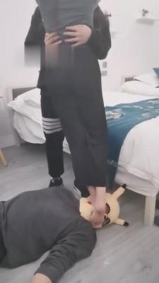 【与精神小妹的那些事】首次尝试情侣主羞辱虐待 bf5522