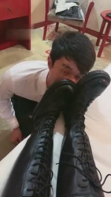 【九黛】鞭打辱骂-口水-耳光调奶狗 bf5242