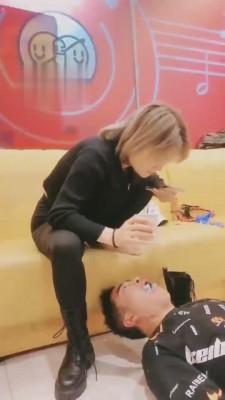 【西西小主】二狗包厢被暴打 bf5478